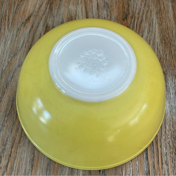 Pyrex Other - Vintage Pyrex Primary Yellow Nesting Mixing Bowl❤️